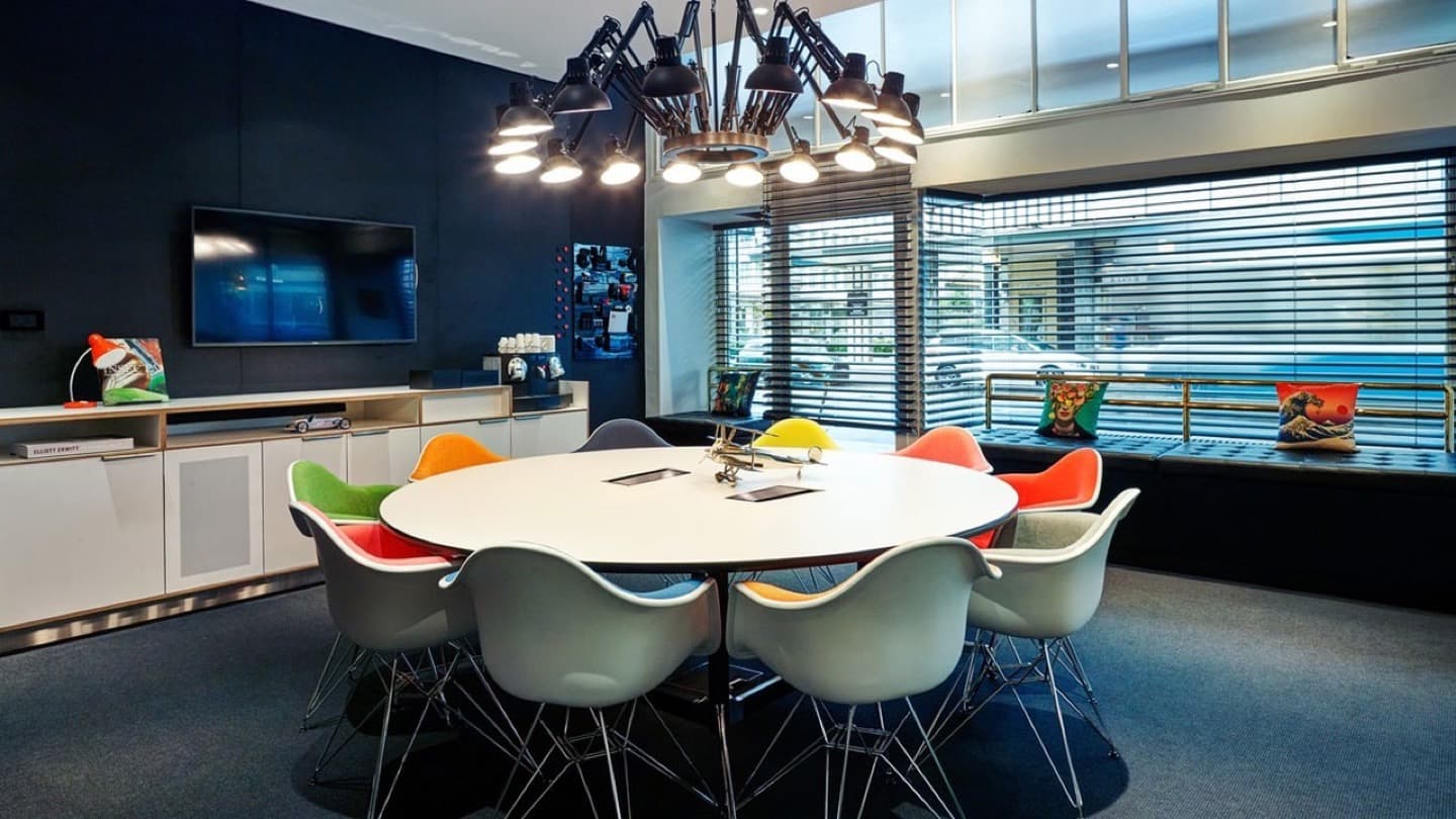A societyM meeting room at citizenM Zürich
