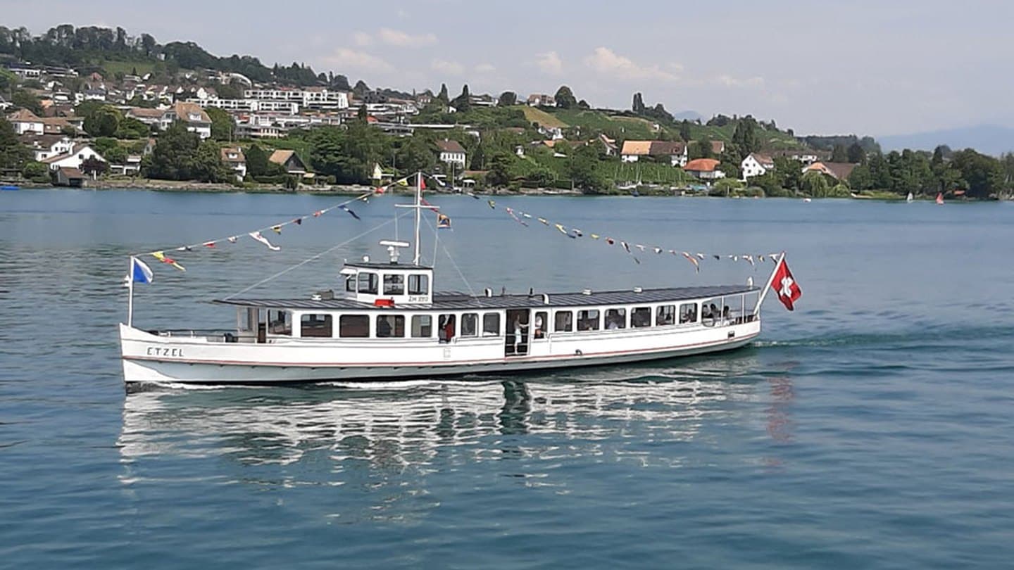 MS Etzel on Lake Zurich
